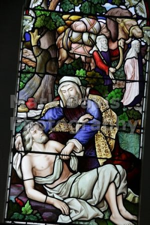 newchurch stained glass 3.jpg